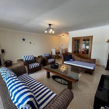 Paradise Nyaraló Albufeira